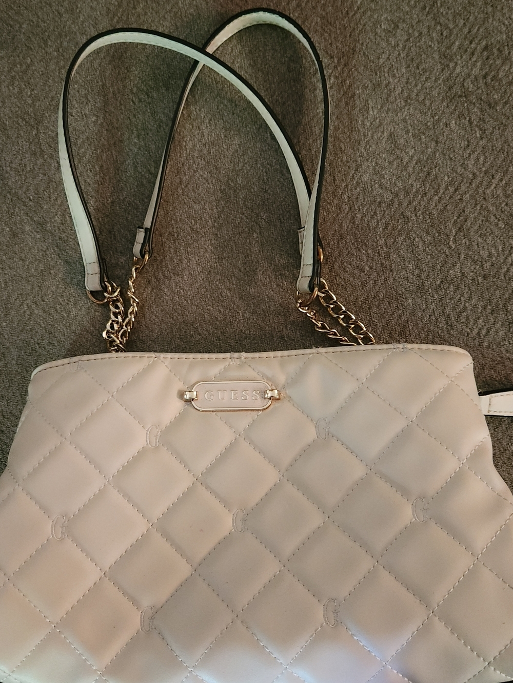 GUESS Cream Quilted Shoulder Bag with Gold Chain Straps